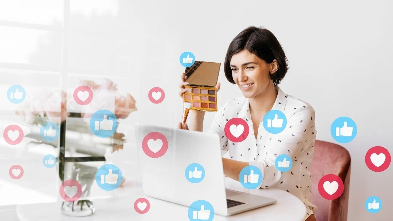 การทำการตลาดผ่าน Social Media ช่วยเพิ่มการเข้าถึงกลุ่มเป้าหมายและดึงผู้ใช้งานเข้าสู่เว็บไซต์ได้รวดเร็วมากขึ้น พร้อมช่วยสร้างการรับรู้แบรนด์และเพิ่มโอกาสทางธุรกิจออนไลน์