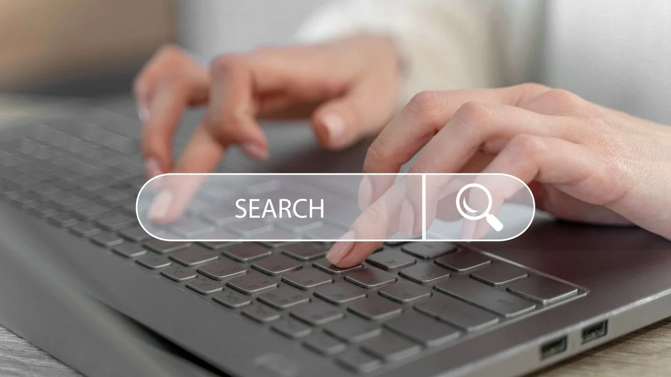 การวิเคราะห์คีย์เวิร์ดและข้อมูลเว็บไซต์เพื่อวางแผน SEO อย่างมีประสิทธิภาพ ช่วยให้เข้าใจพฤติกรรมการค้นหาของกลุ่มเป้าหมายมากขึ้น